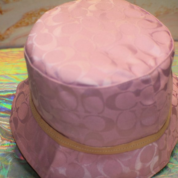 PINK COACH BUCKET HAT - Picture 5 of 5